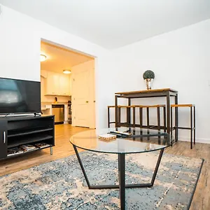 https://modern-north-gulch-apartment.nashville-hotels.org