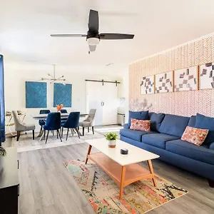 https://4-bedroom-bungalow-5-min-to-uptown-charlotte.1sthotelscharlotte.com